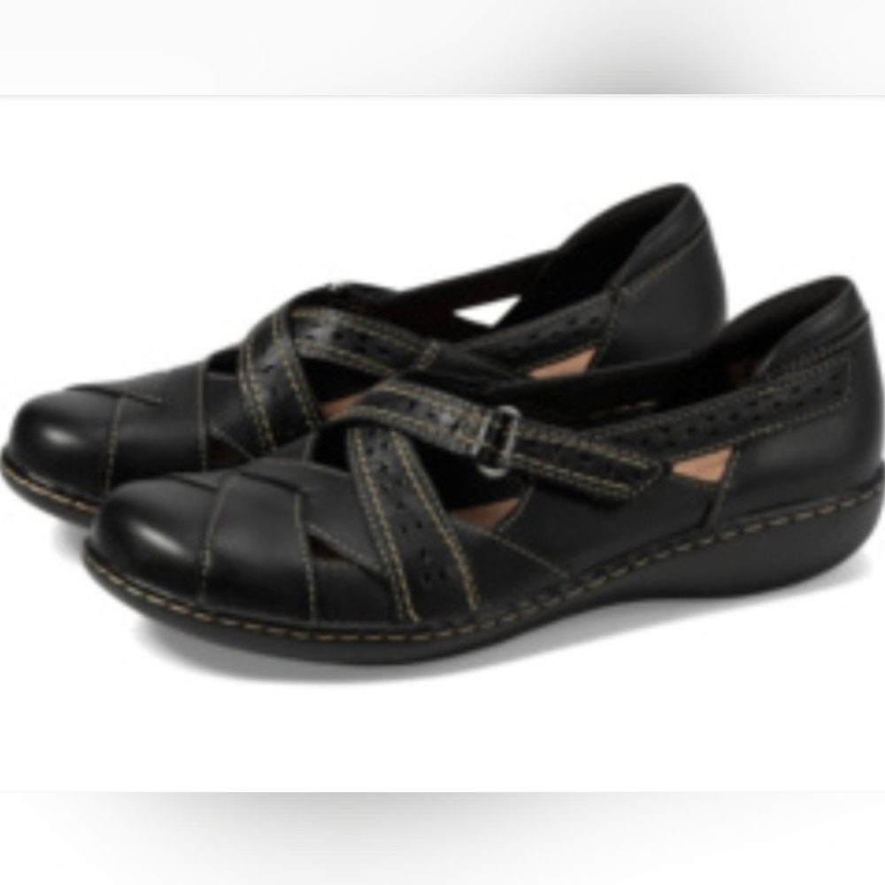Clarks Ashland Spin Q Mary Jane - size 10 W - NEW Without Tags/ Box